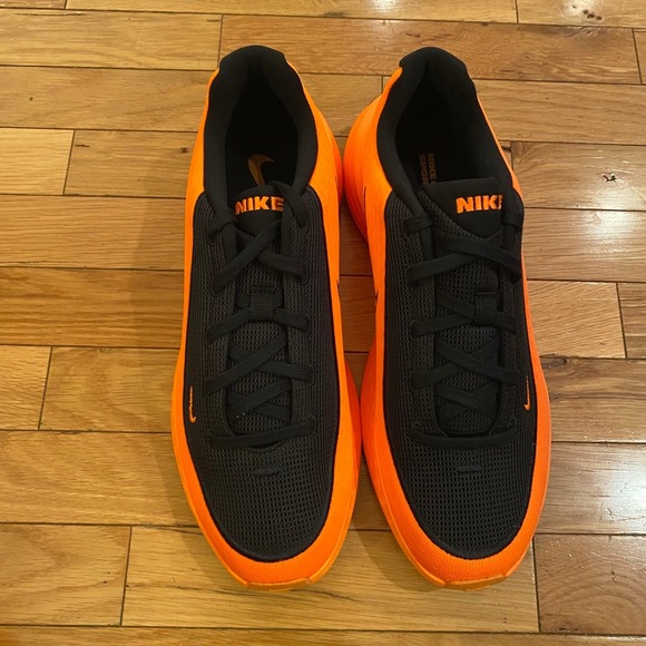 Nike Uplift SC Men's Running Shoes Black Orange Size 10 - Picture 3 of 4